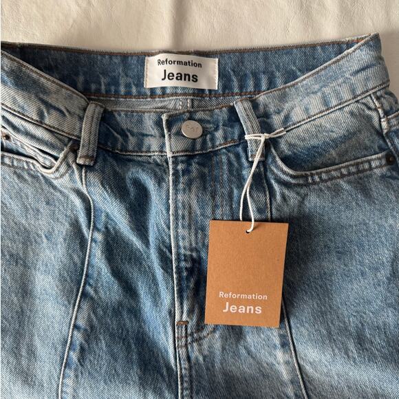 New Reformation Kris Relaxed Curve Seamed Jeans in Montauck Women's Size 23 - Picture 4 of 8